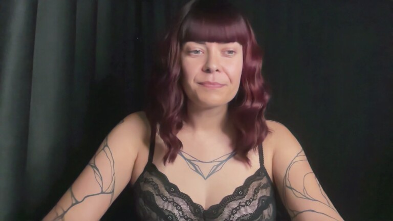 GlassOfMerlot's Streamate show and profile