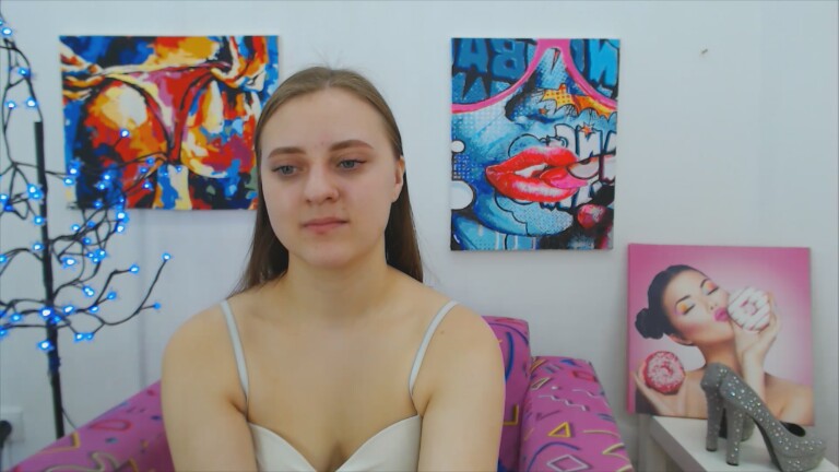 ArinaBelly's Streamate show and profile