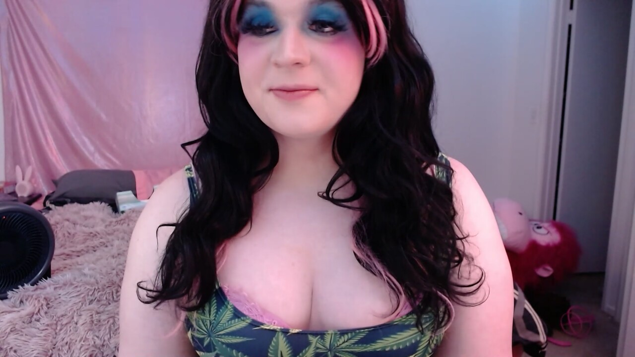 AdelinaFoxx