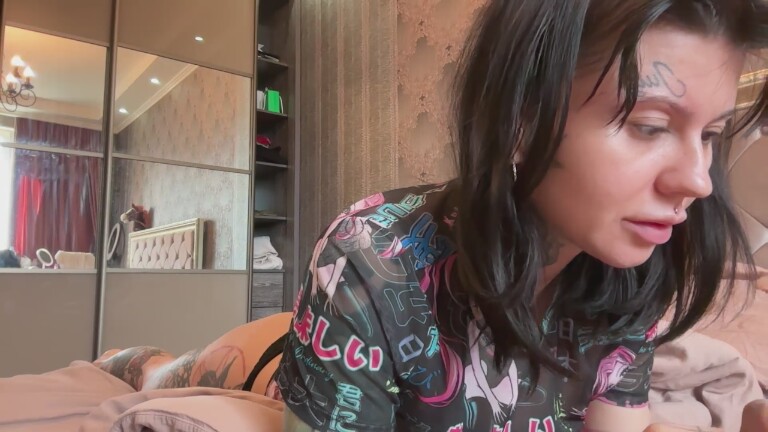 LilyDevelin's Streamate show and profile